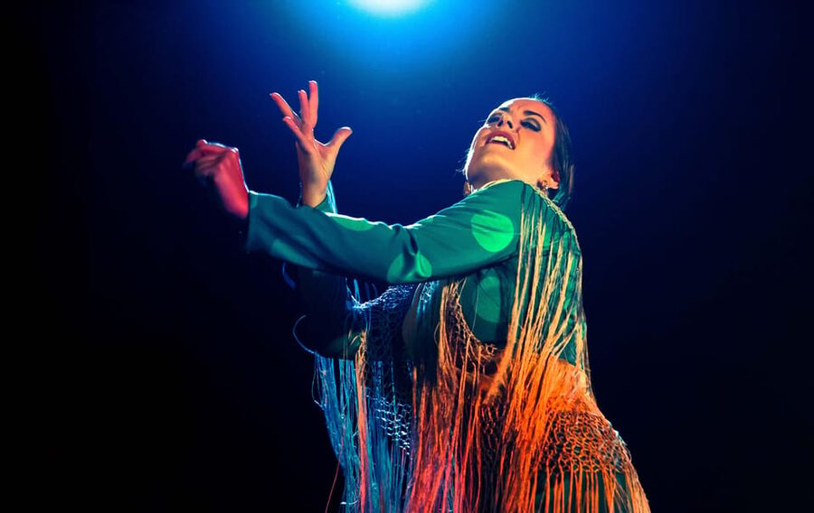 "Algarabía": Flamenco Show at Café Ziryab. Madrid - Arriving at Café Ziryab in Madrid