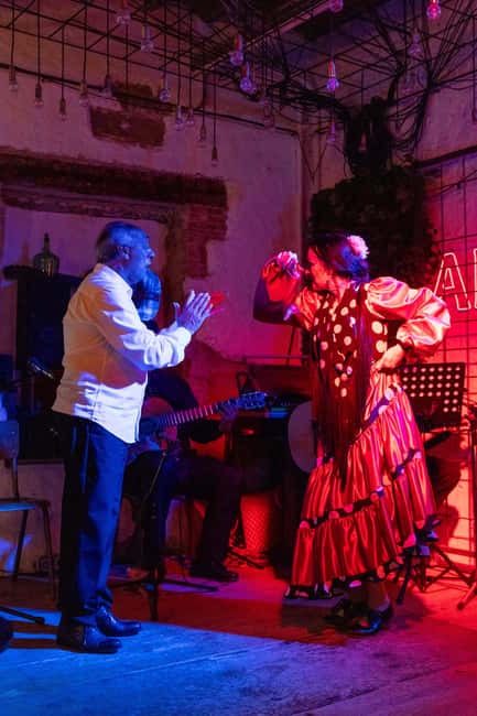Alicante: Fusion Flamenco Show and Gastronomy at Blacky Bar - Key points at a glance