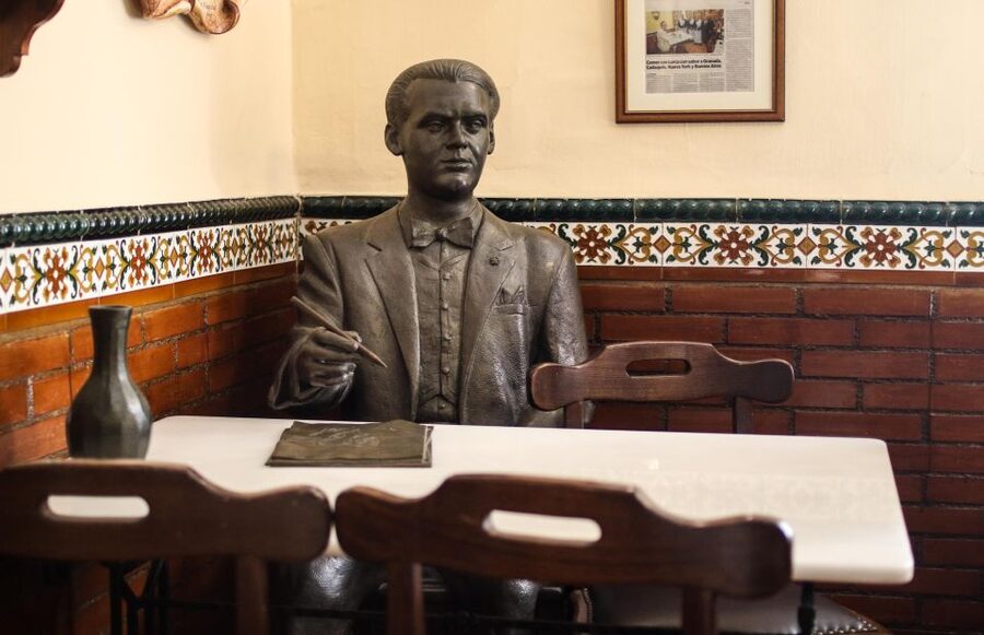 Authentic Flamenco Show & Tapas Tour in Granada - Who will enjoy this evening most