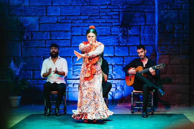 Baraka Triana. Flamenco show with drink - Practical booking advice for your evening