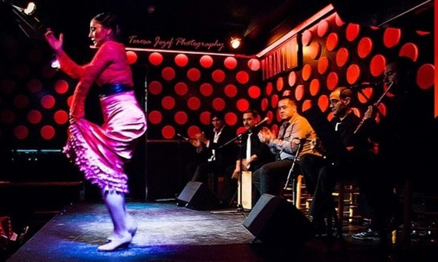 Barcelona: 4-Hour Tapas Evening Tour and Flamenco Show - Final verdict: book for the culture, not just the dinner
