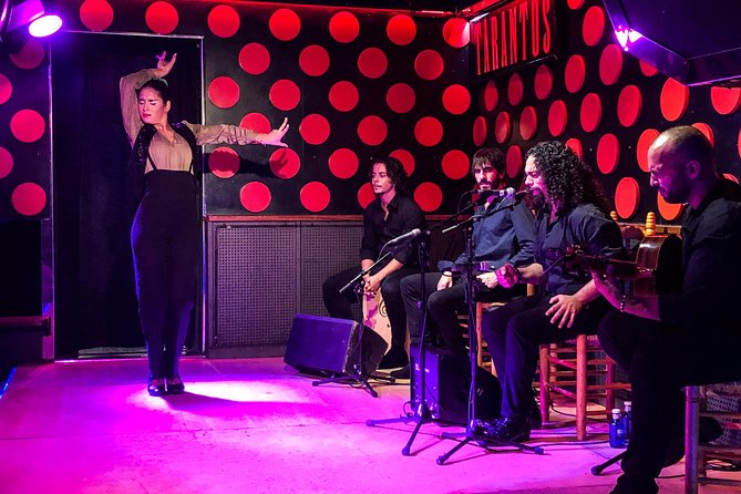 Barcelona Evening Tour, Flamenco Show & Tapas - Booking, cancellations, and weather details
