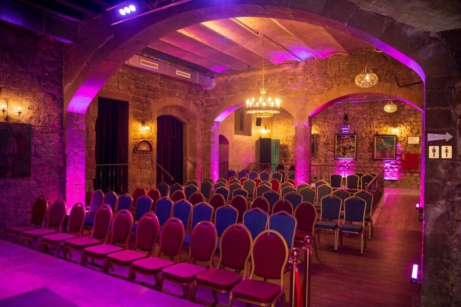 Barcelona: Flamenco Show at Palau Dalmases - Choosing among the four show times