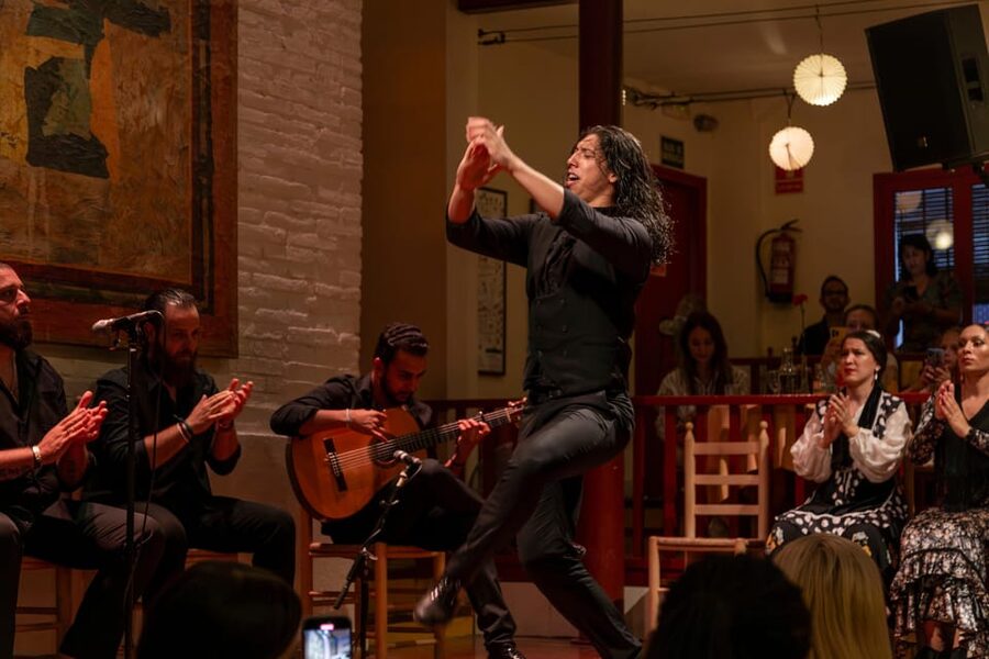 Barcelona: Flamenco Show with Dinner at Tablao de Carmen - Why Tablao de Carmen makes sense in Barcelona