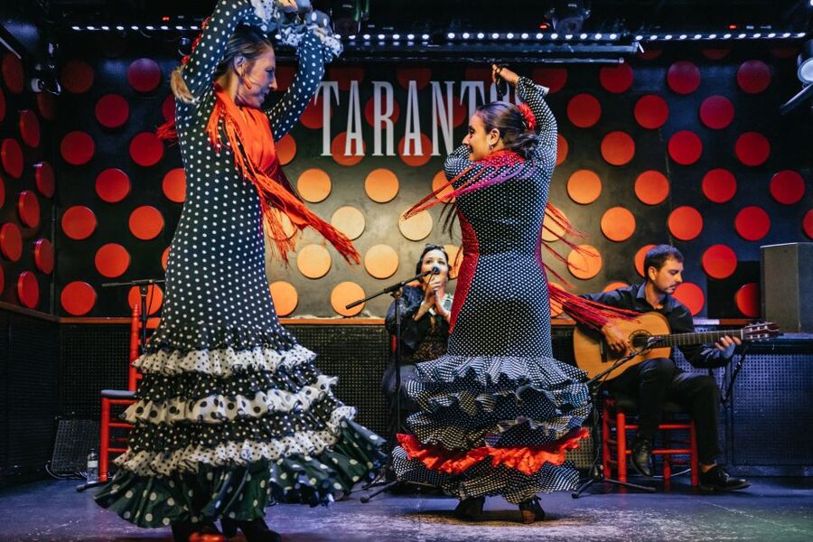 Barcelona: Los Tarantos Flamenco Show - Who will enjoy this most
