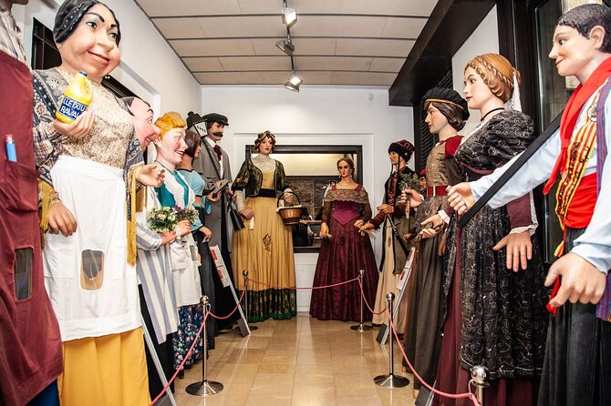 Barcelona Old Town Tour With Optional Flamenco Show - Adding the Friday or Saturday flamenco show