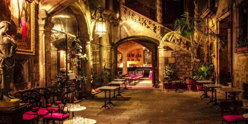 Barcelona: Private Tapas & Wine with Flamenco Show Old Town - The First Bar: Basque Pintxos and a First Drink