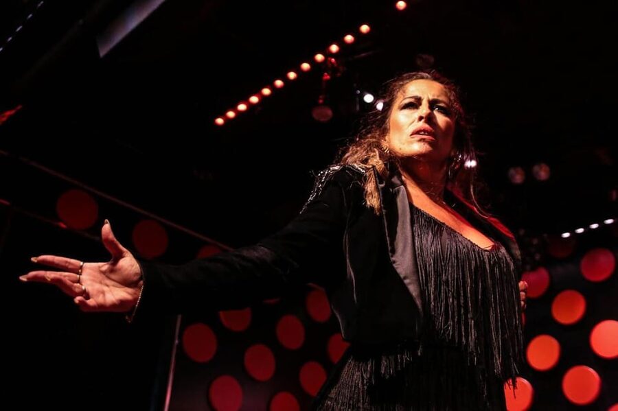 Barcelona: Tapas and Flamenco Experience - Walking to Plaça Reial and the flamenco theater