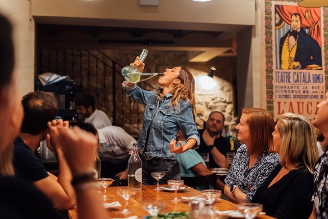 Barcelona Tapas & Wine Walking Tour with Optional Flamenco - El Born: medieval streets and more adventurous eating