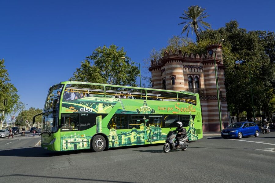 Combo: Hop on hop off + Flamenco Show & Walking tours - Practical details that make the day easier