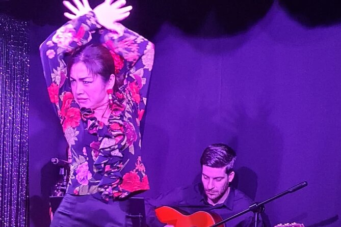 Flamenco Benalmadena Show - Choosing your seat at 4:45 pm
