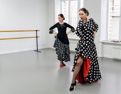 Flamenco Dance Class with Optional Costume