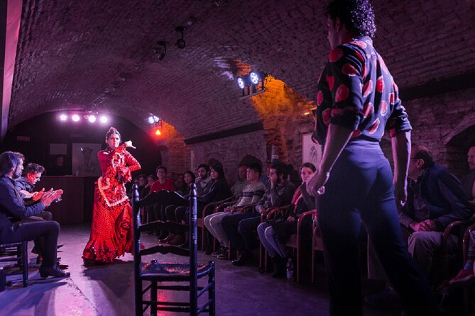 Flamenco Dreams Show in XII century Arabian Vault - The sound of flamenco in a barrel vault