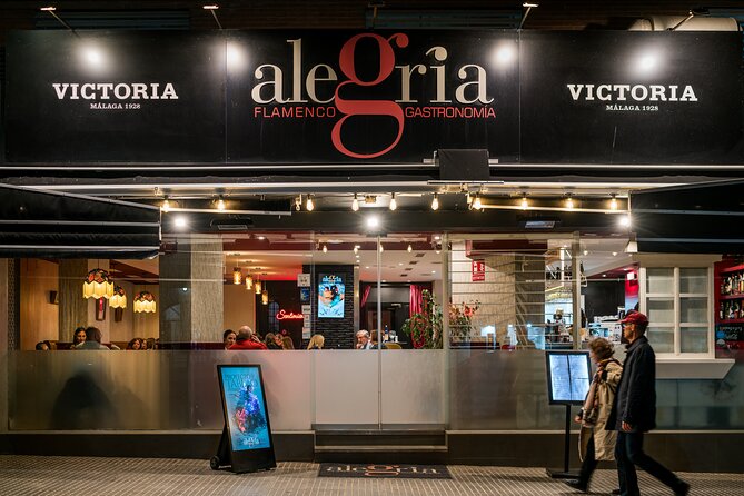 Flamenco Restaurant and Show in Alegria - A small room can be a real advantage