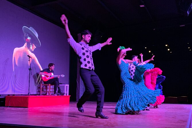 Flamenco Show at the Coliseo theater in San Miguel - The castle setting: theatrical, useful, and not for everyone