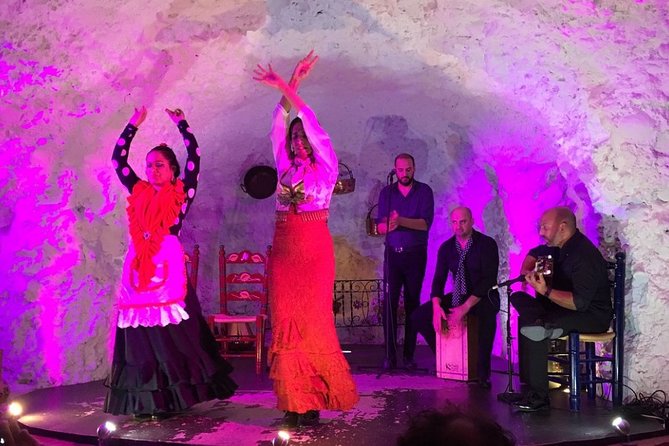 Flamenco Show in a Cave Restaurant in Granada - Five things to know before booking