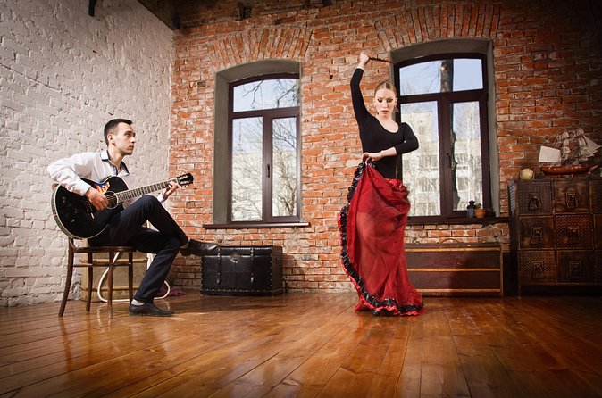 Flamenco show in Seville - Arriving at Tablao Flamenco Las Setas