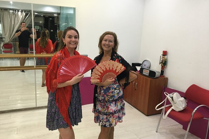 Fun, fast, flamenco: learn to dance flamenco rumba in 45 minutes - Clothing, shoes, and the photo opportunity