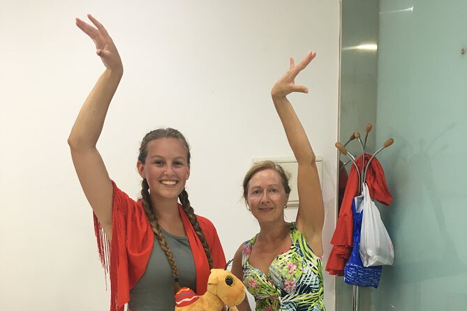 Fun, fast, flamenco: learn to dance flamenco rumba in 45 minutes - Learning flamenco from Caterina
