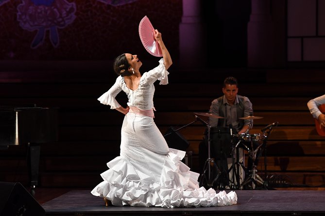 "Gran Gala Flamenco" The Most Famous Flamenco Show in Barcelona - Key Points Before You Book