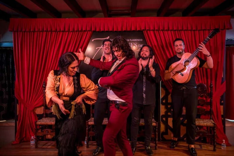 Granada: Dinner with Paella on a Terrace in the Albayzín and Live Flamenco - Should you book Jardines de Zoraya?