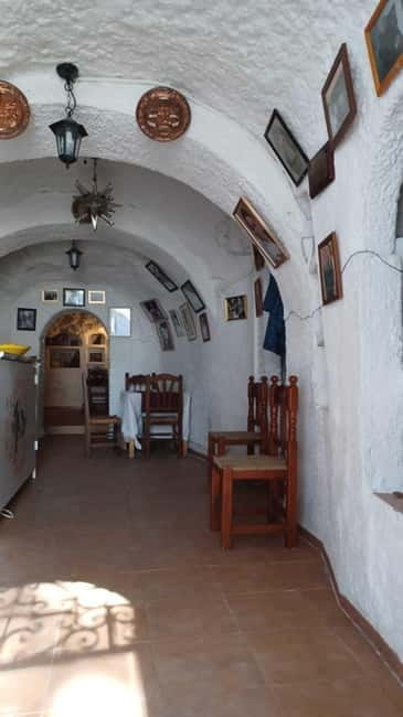 Granada: Flamenco Show Los Parrones in the Sacromonte Caves - How to fit the show into your Granada plans