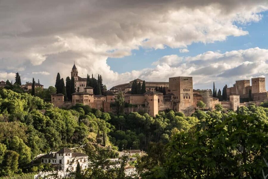 Granada: Los Amayas Cave Flamenco Show in Sacromonte - Is $26 good value for Granada?