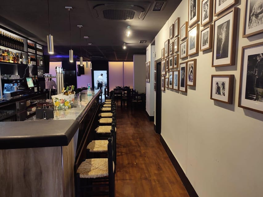Live flamenco + tasting - Choosing between the €25 ticket and €50 dinner package