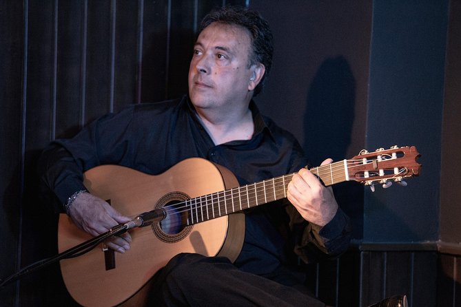 Local Flamenco Show with dinner at El Cortijo - Why the small setting works