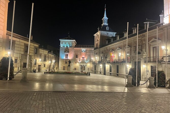 Madrid Evening Walking Tour and optional Flamenco Show - The flamenco option and Fino wine