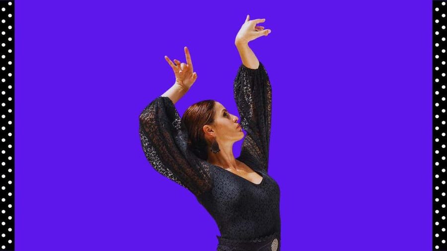 Málaga: 1-Hour Flamenco Dance Class with a Spanish Teacher - Learning the Flamenco Rumba choreography