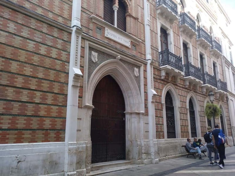Malaga: old town walking tour & flamenco show - Practical details that matter