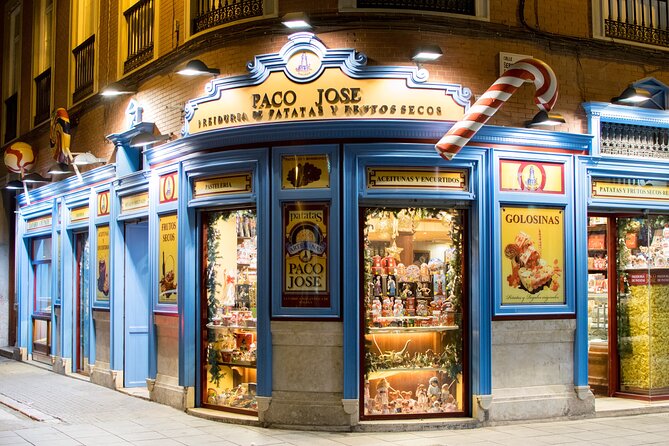 Malaga: The Ultimate Flamenco & Tapas Tour - Practical details that shape the evening