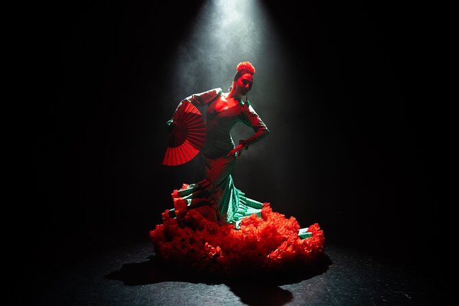Olé Flamenco Show by Fran Chafino - The second half brings the traditional flamenco