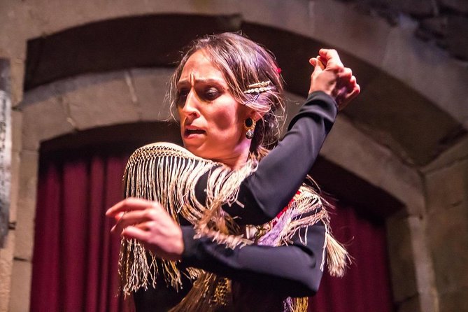 Private Barcelona Walking Tour with Flamenco Show & Tapas Dinner - From the Roman Wall to Santa Maria del Mar