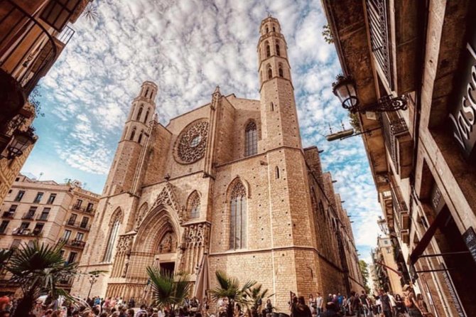 Private Barcelona Walking Tour with Flamenco Show & Tapas Dinner - Timing, Weather, and Booking Advice