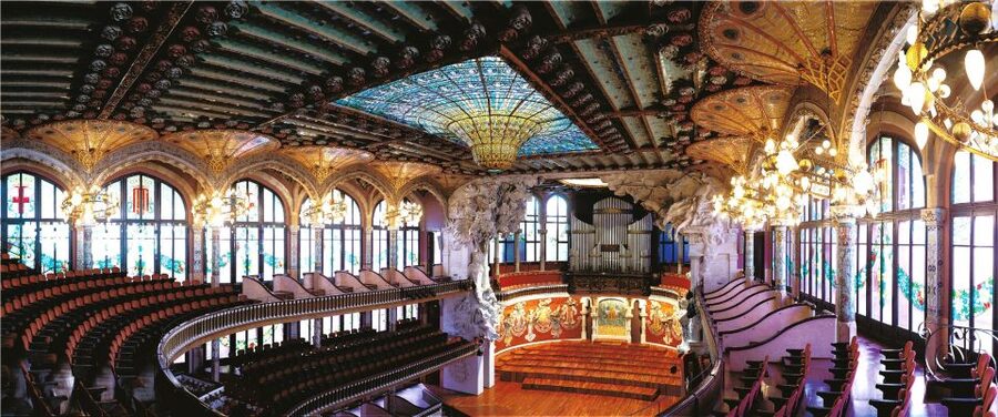 Sailing Experience & Flamenco at Palau de la Musica - Why this Barcelona pairing works