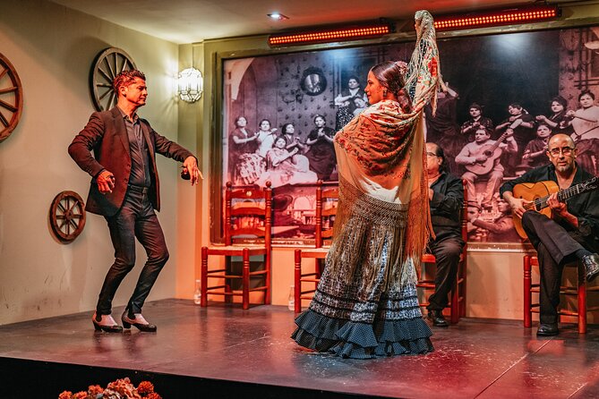 Seville:Exclusive FlamencoShow with Drink, VIP, or Dinner Options - La Cantaora and the old café-cantante idea