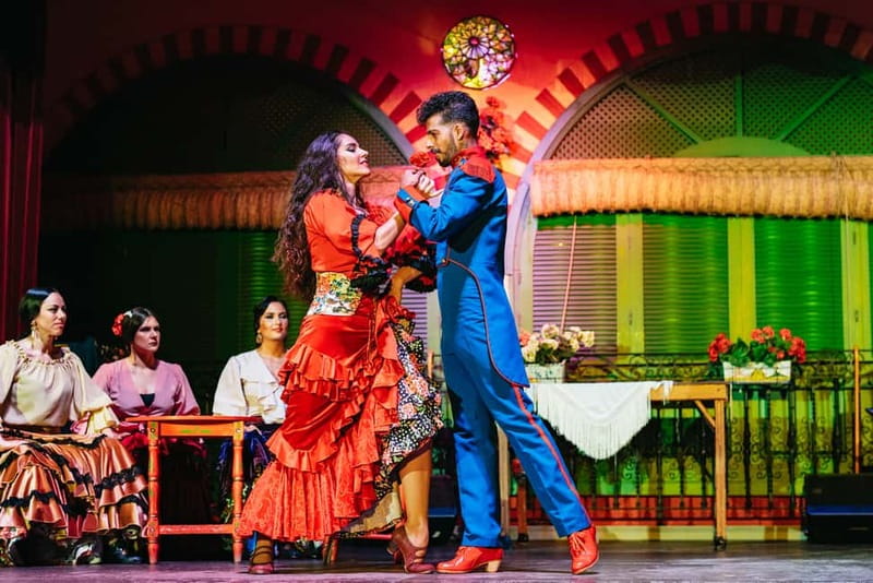 Seville: Flamenco at El Palacio Andaluz with Optional Dinner - What happens during the 90-minute performance