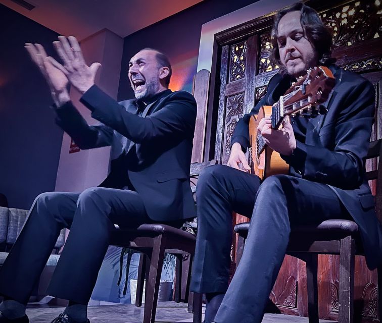 Seville: Flamenco Show at Tablao Almoraima in Triana - Why the small room matters
