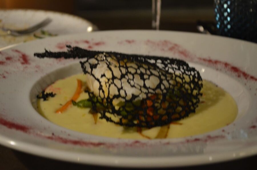 Seville: Flamenco Show & Roof Dinner with Cathedral Views - Dinner at Hotel Abba with Seville Cathedral in view