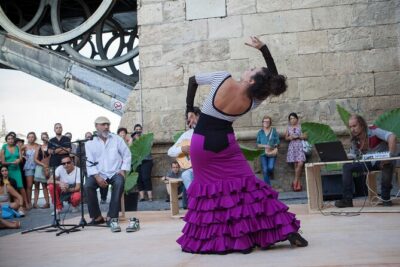 Fun class to approach Flamenco