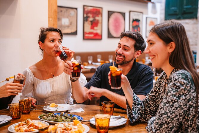 Seville Private Tapas & Wine Experience with Flamenco Show - Why this makes a good first evening in Seville