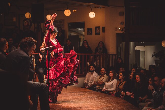 Seville Private Tapas & Wine Experience with Flamenco Show - Meeting at Plaza Nueva at 5:30 pm