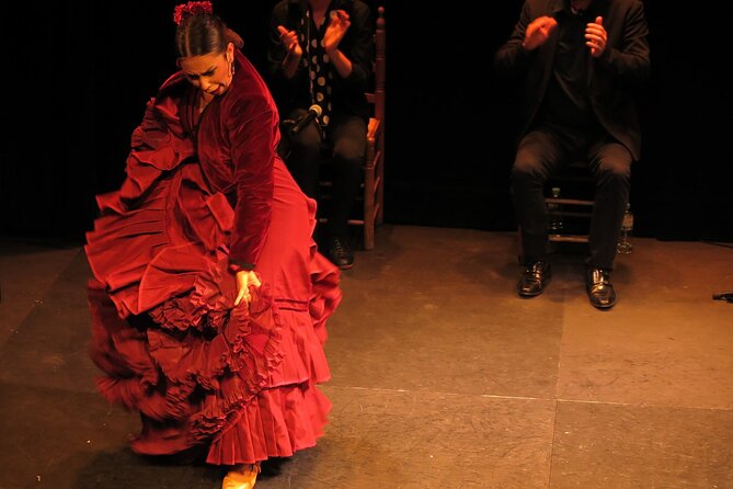 Seville Tapas Tour & Authentic Flamenco Show - Why the food-show order works so well