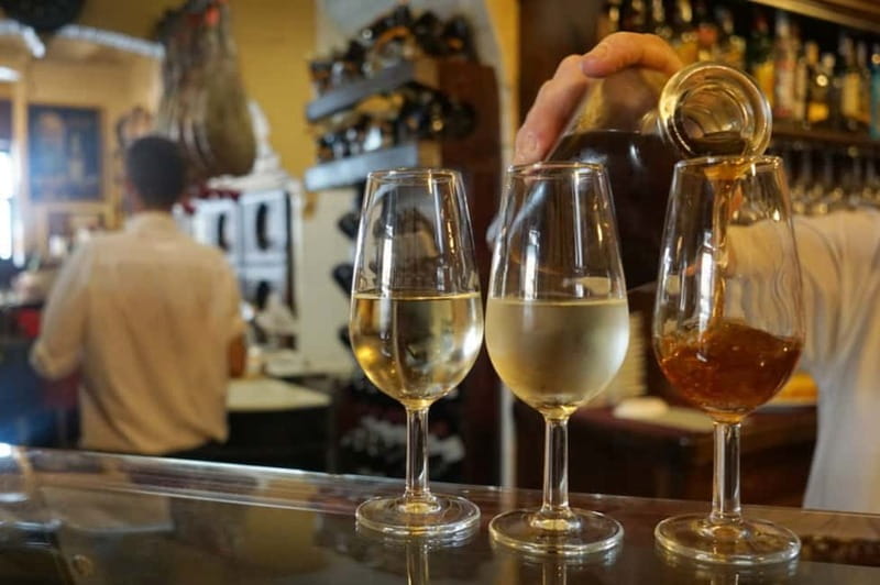 Seville: Tapas Walking Tour with Traditional Flamenco Show - Why food and flamenco work so well together