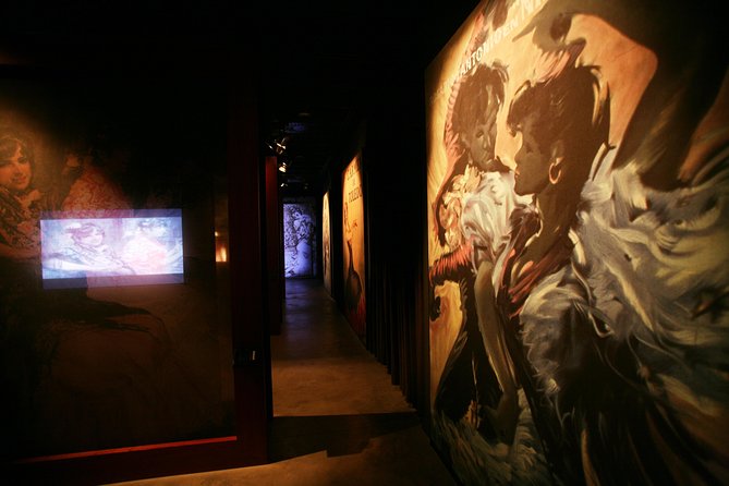 Skip the Line: Museo del Baile Flamenco Admission Ticket - A flamenco introduction in Seville’s old town
