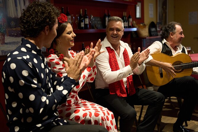 Skip the Line: Tablao Flamenco Pura Esencia Ticket - The welcome drink and food choices