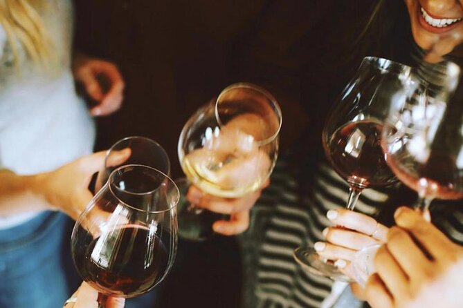 Small Group Barcelona Walking Tour, Flamenco Show & Tapas Dinner - What the Small Group Really Adds