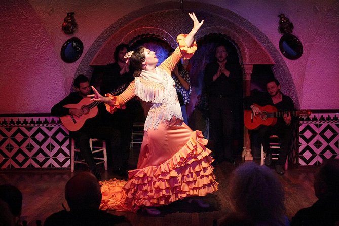 Tablao Flamenco Cordobes on Rambla Barcelona with Dinner Option - What the 75-minute flamenco show feels like